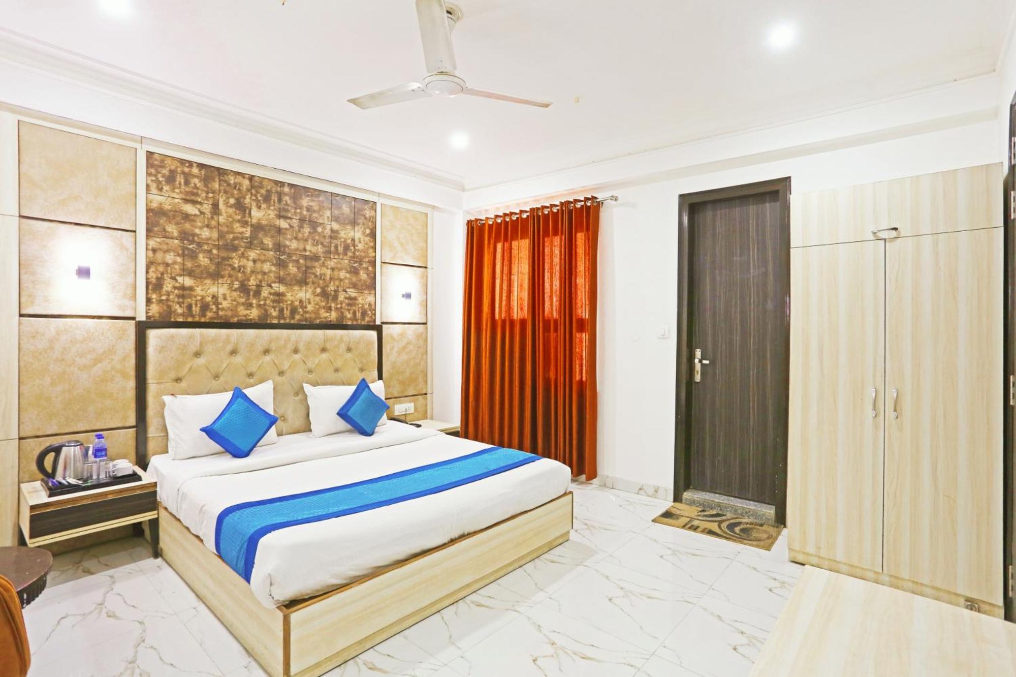 The Almora Residency - Complimentary Airport Trasnfer Hotel