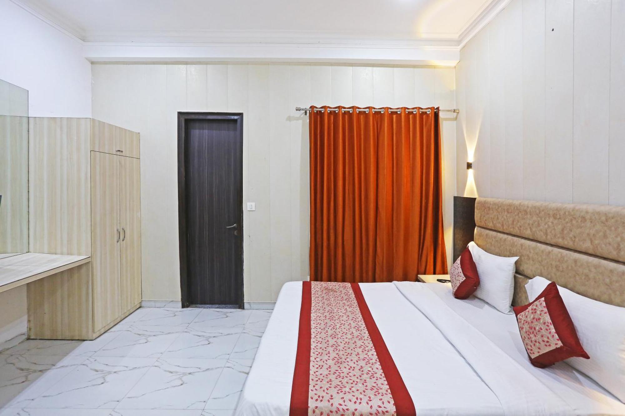 The Almora Residency - Complimentary Airport Trasnfer New Delhi