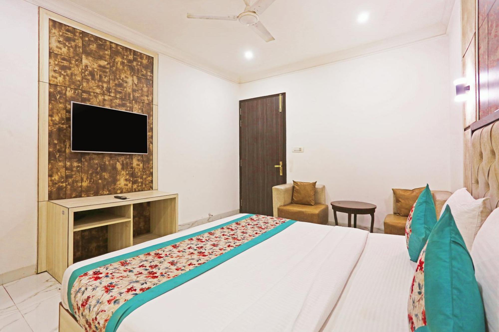 The Almora Residency - Complimentary Airport Trasnfer 4*