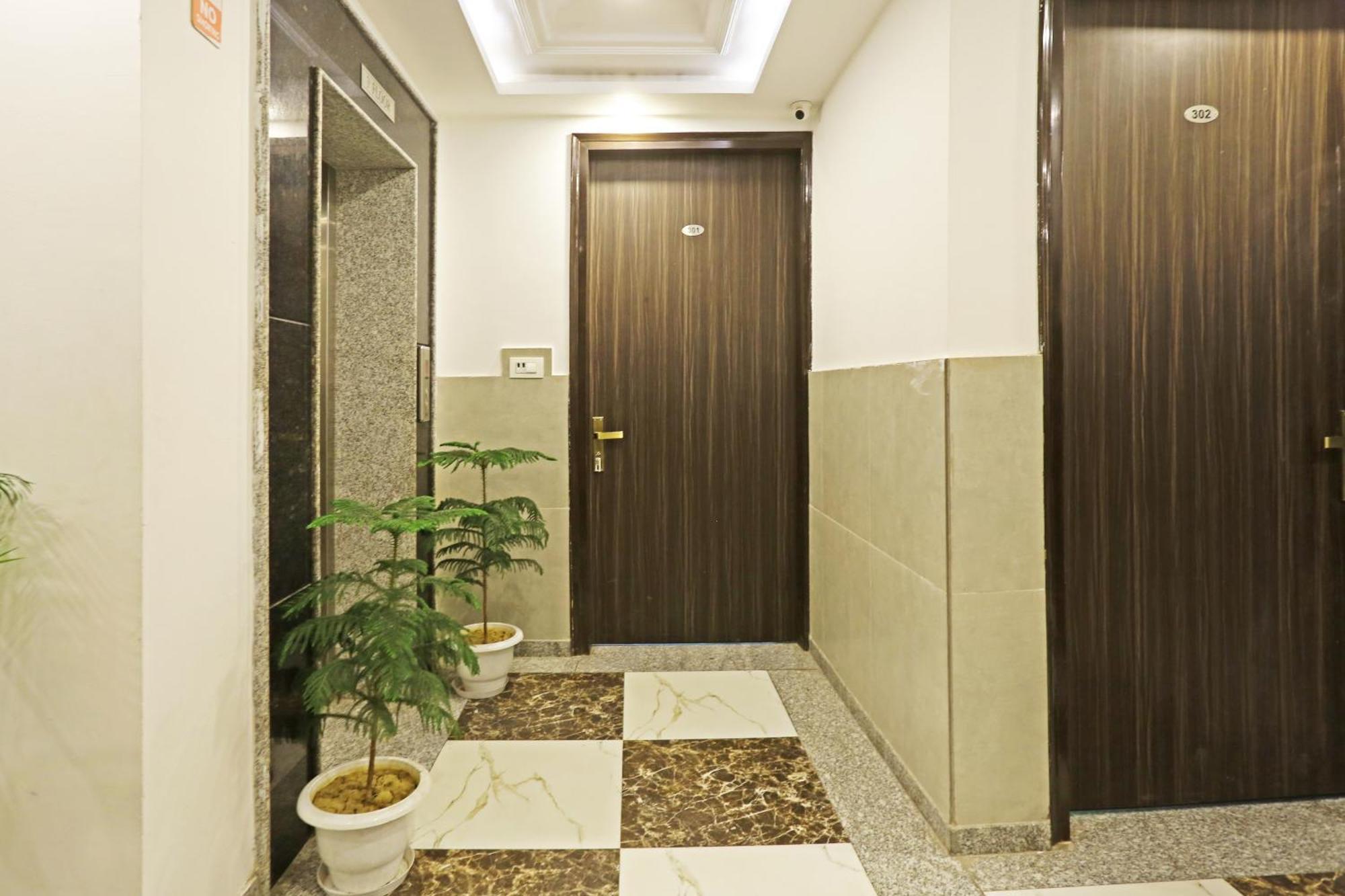 The Almora Residency - Complimentary Airport Trasnfer New Delhi